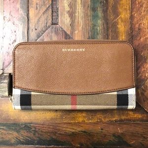Burberry Wallet